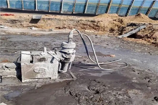 官渡水泡基础注浆加固